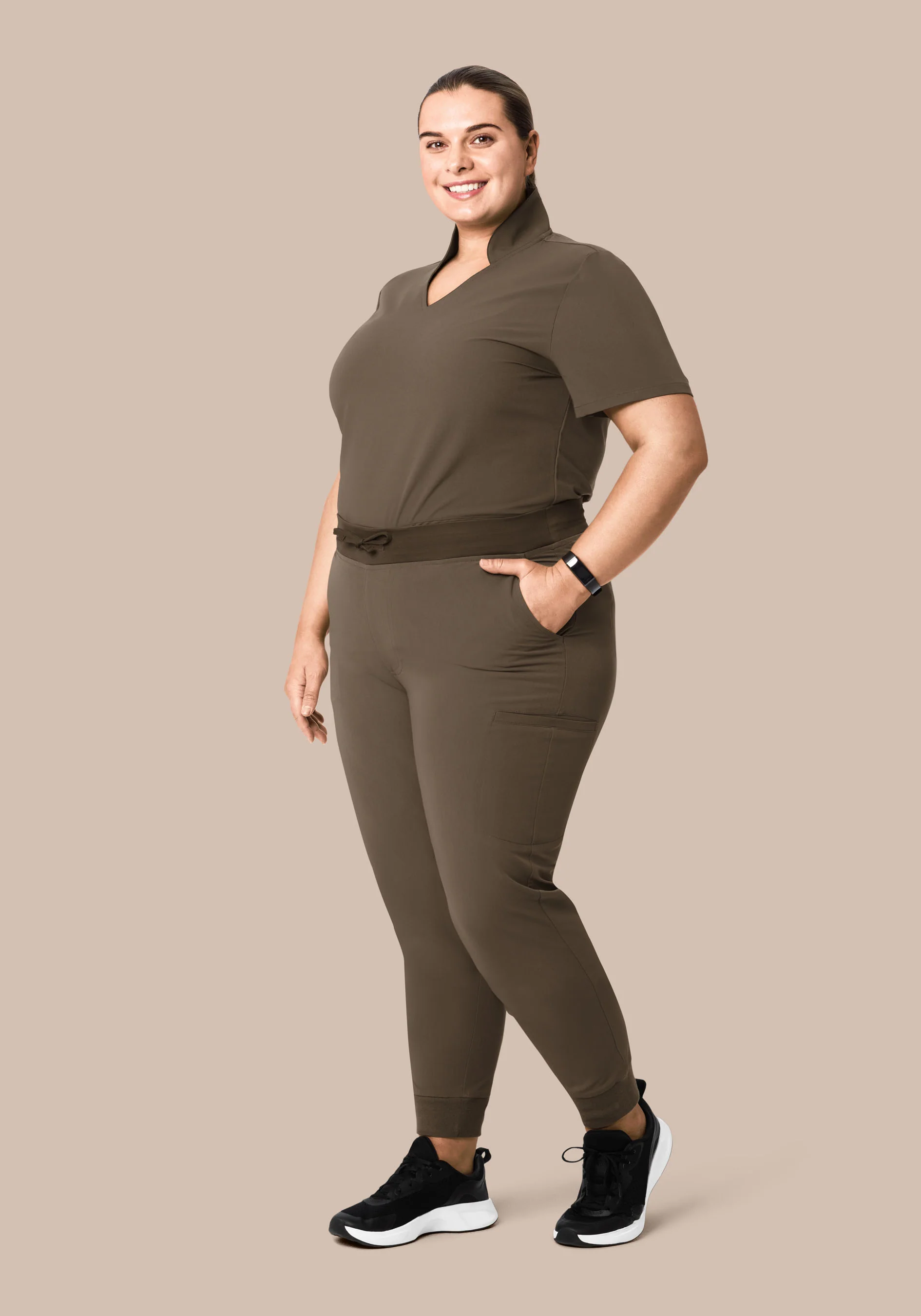 11 Pocket Joggers Truffle - Image 4