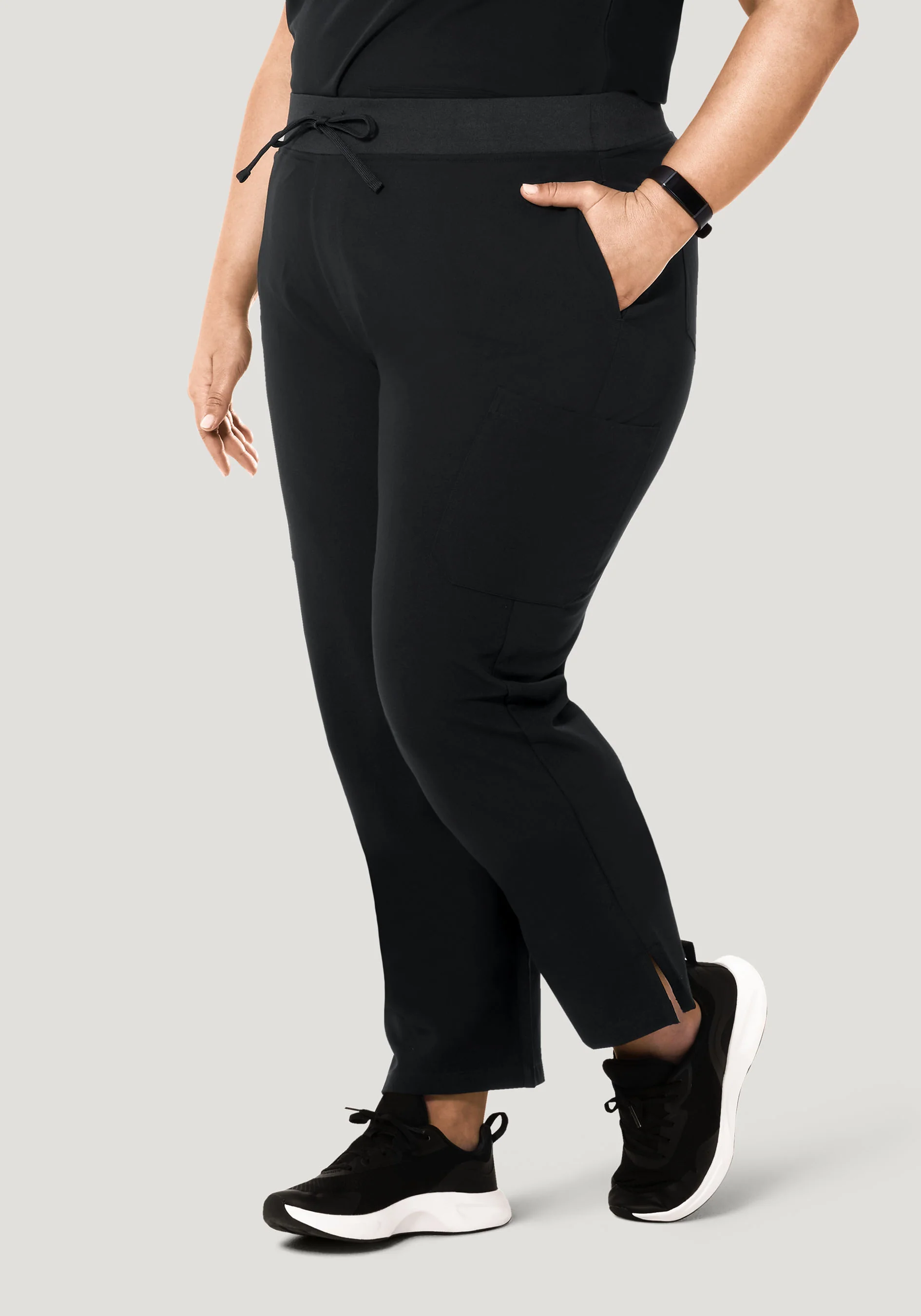 High Waisted Cargos Black - Image 4