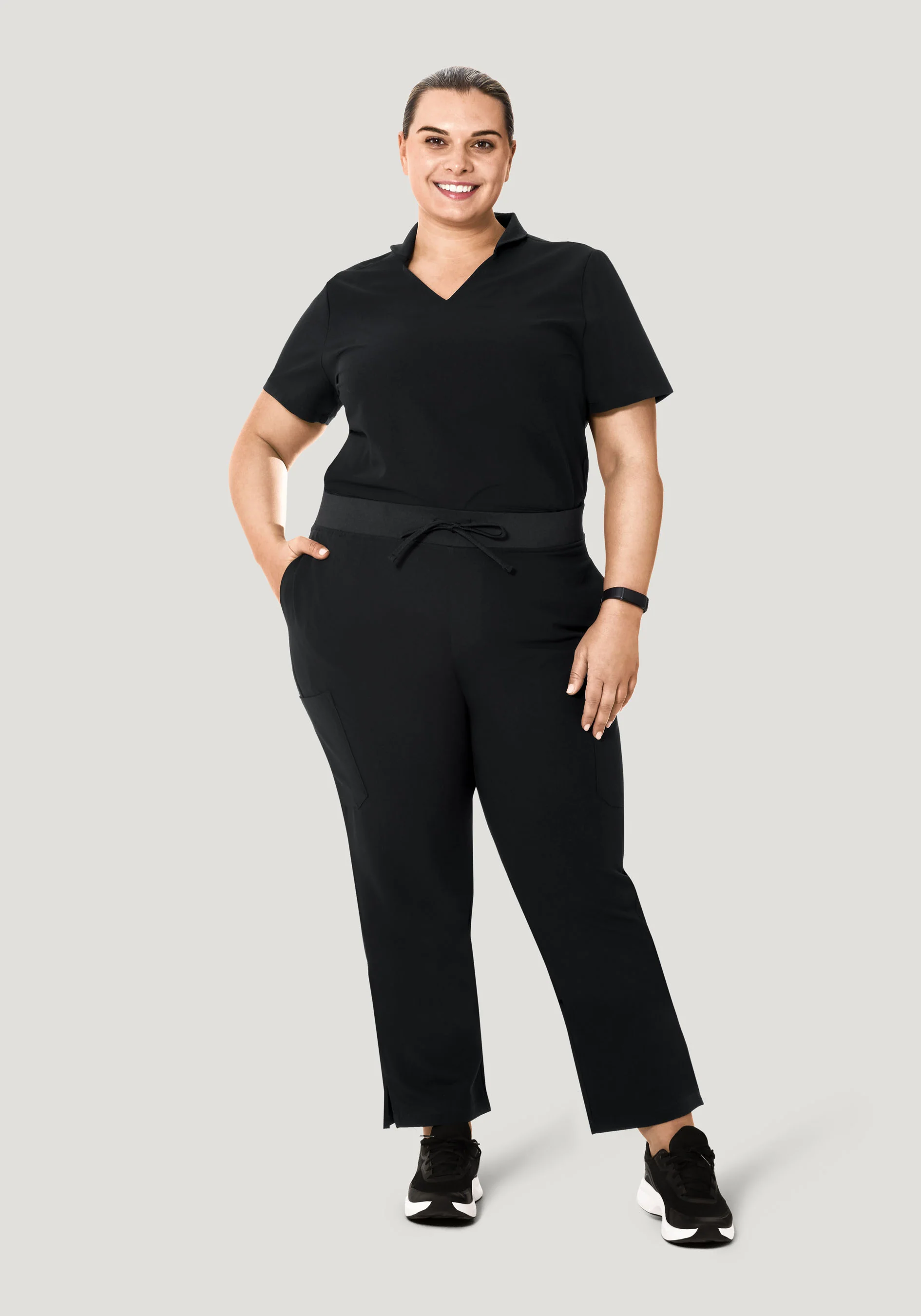 High Waisted Cargos Black - Image 5