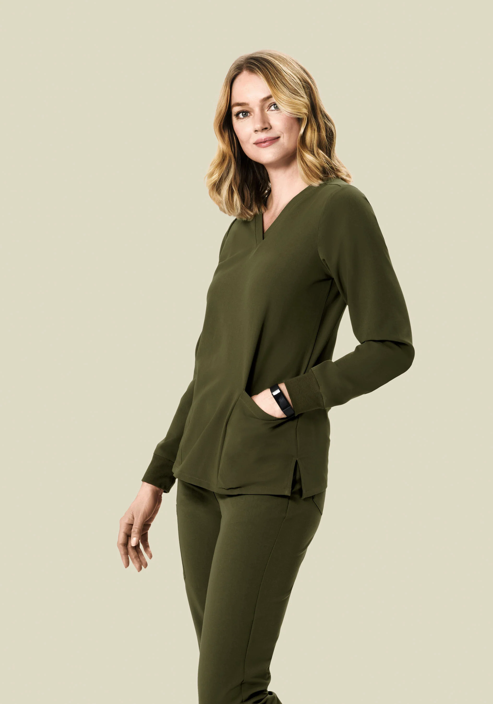 Long Sleeve 6 Pocket Top Olive - Image 5